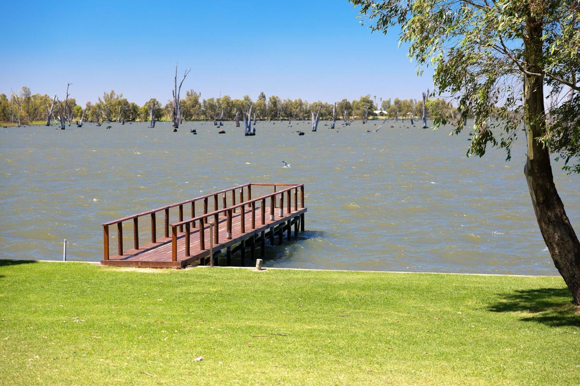 Tasman Holiday Parks - Lake Mulwala Exterior photo